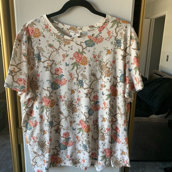 H&M botanical print short sleeve T-shirt - Picture 2 of 6